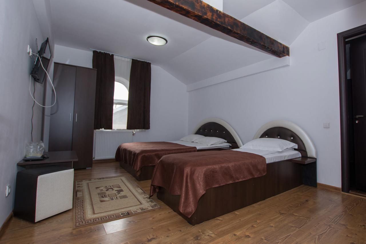 Complex Panoramic Hotel รานกา ภายนอก รูปภาพ